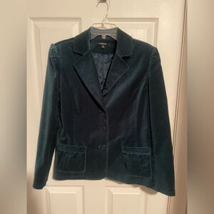 Preowned Ladies Dark Green Velvet Jacket